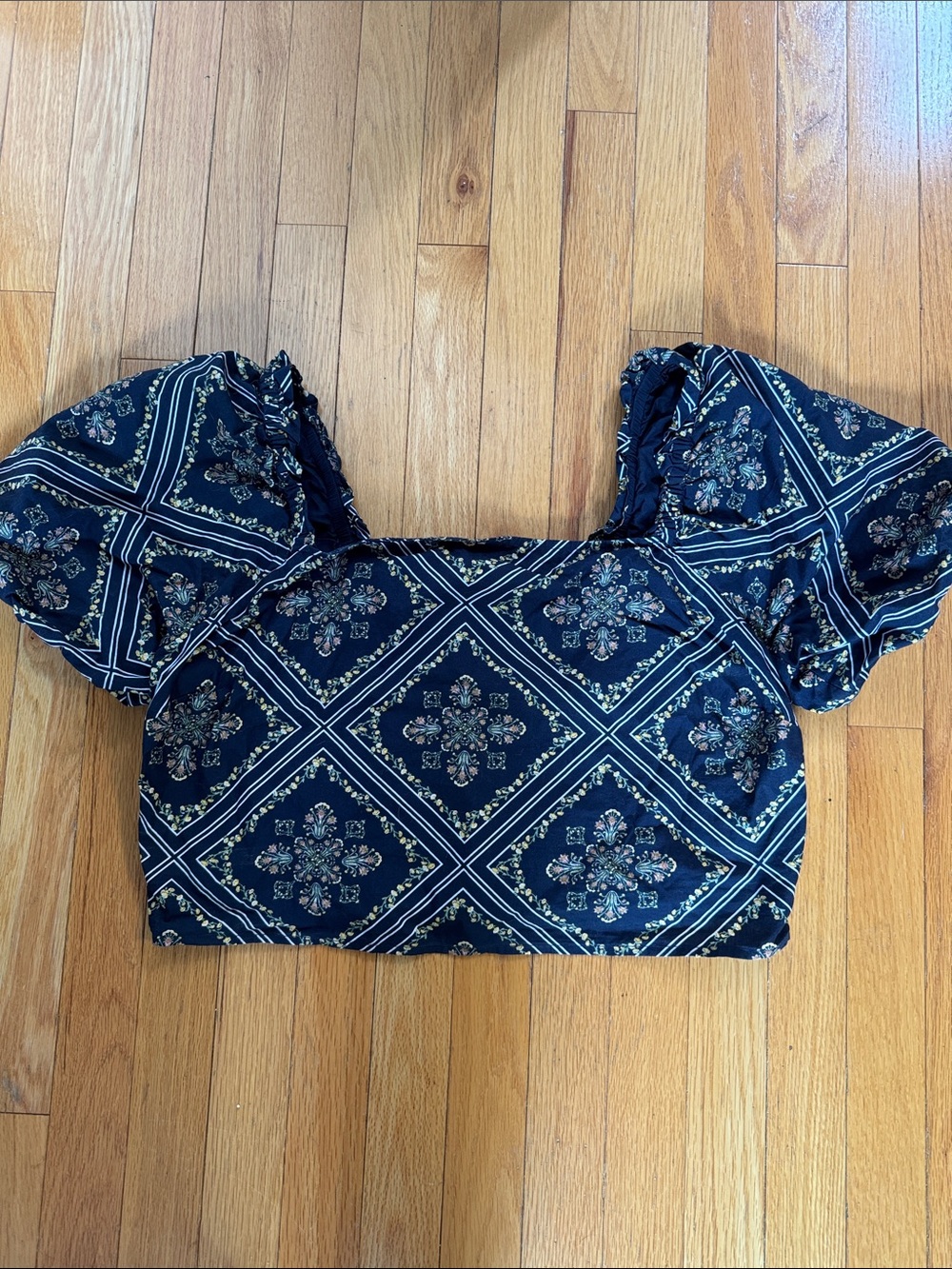 LOFT Navy Floral Square-Neck Puff Sleeve Crop Top